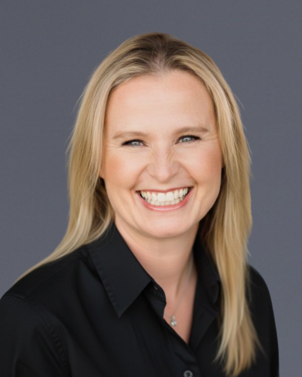 Melissa Robins, Chief Operating Officer