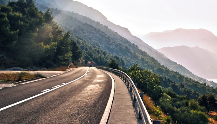 Scenic mountain road
